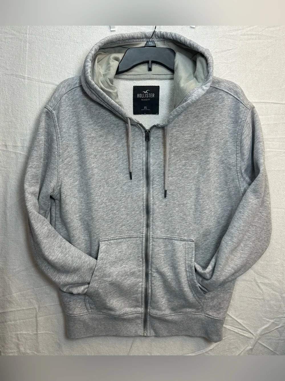 Hollister Men’s XS Gray Full-Zip Hoodie Relaxed Fit Embroidered Logo